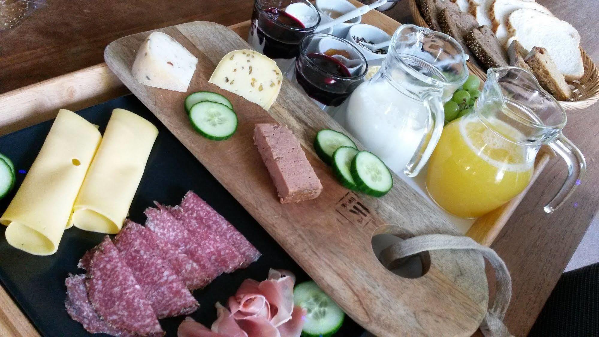 Groningen Buiten B&B Zuidhorn Екстер'єр фото